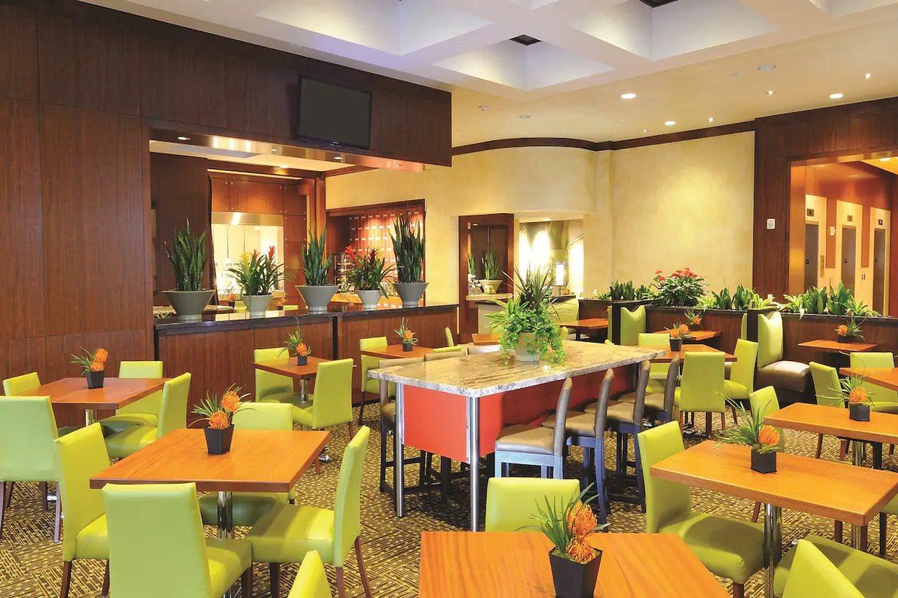 Embassy Suites Houston - Downtown Εξωτερικό φωτογραφία