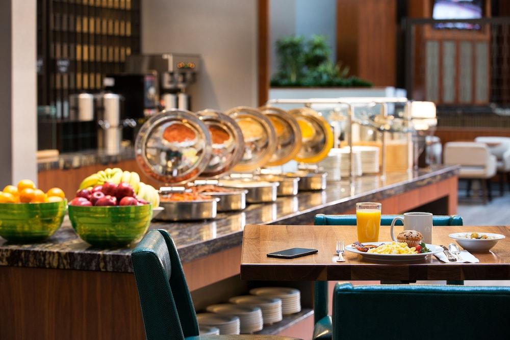Embassy Suites Houston - Downtown Εξωτερικό φωτογραφία