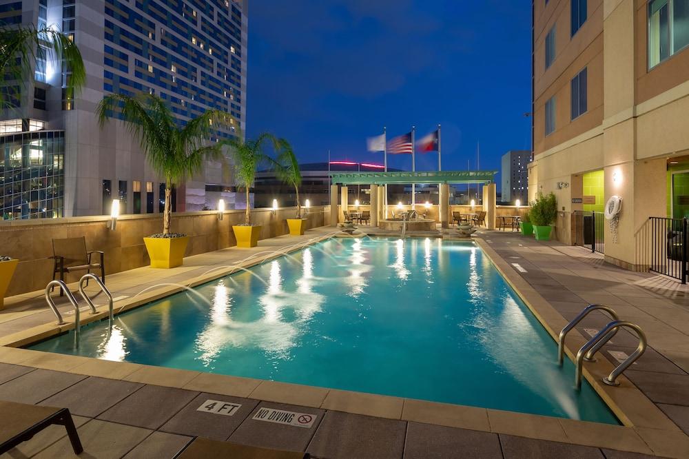 Embassy Suites Houston - Downtown Εξωτερικό φωτογραφία