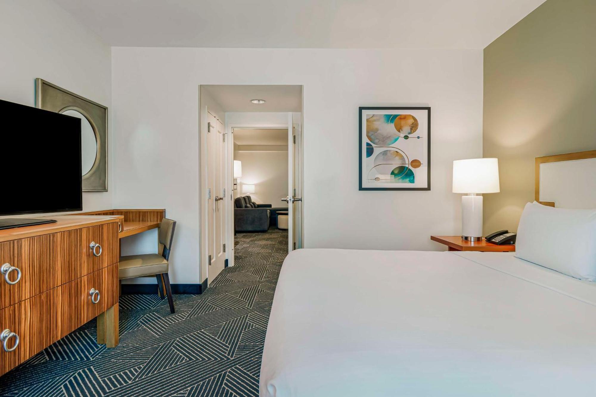 Embassy Suites Houston - Downtown Εξωτερικό φωτογραφία