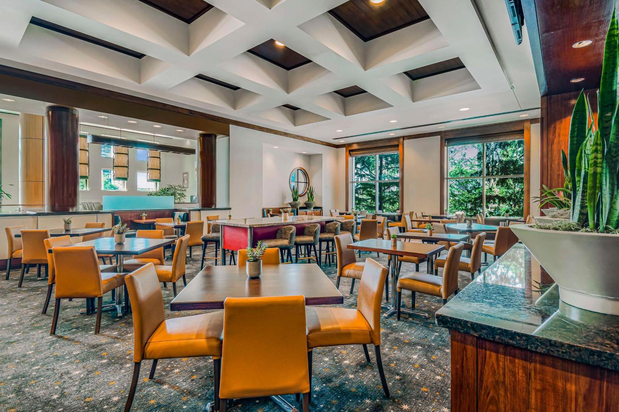 Embassy Suites Houston - Downtown Εξωτερικό φωτογραφία