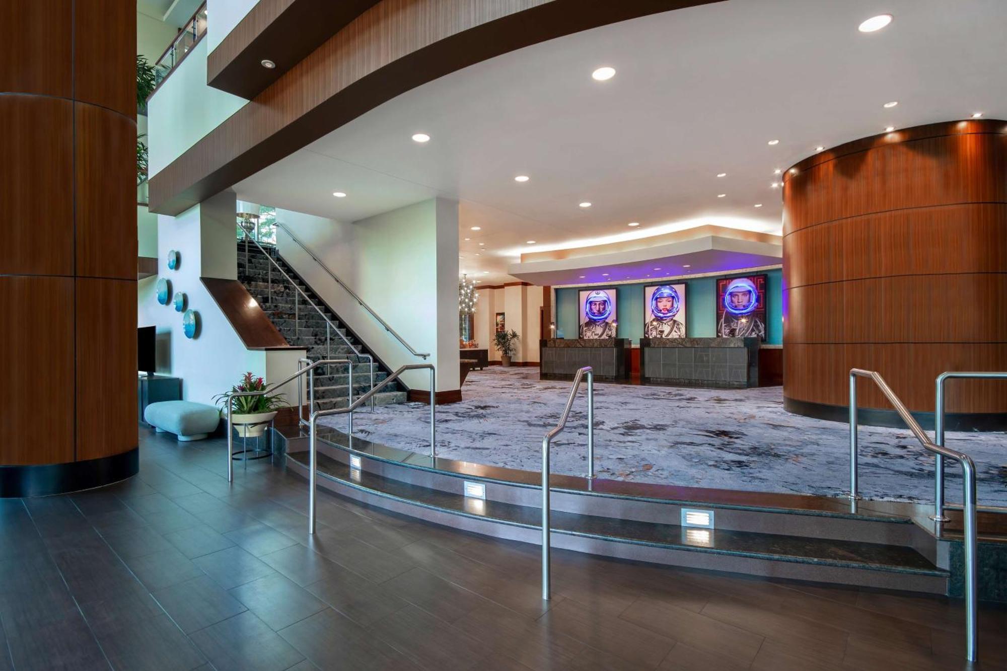 Embassy Suites Houston - Downtown Εξωτερικό φωτογραφία