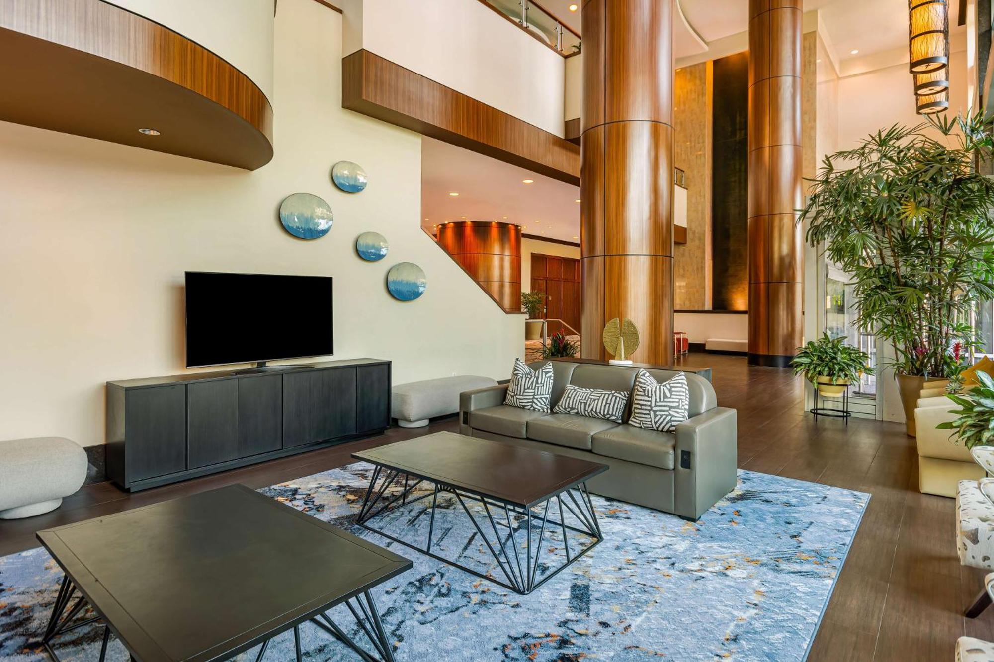 Embassy Suites Houston - Downtown Εξωτερικό φωτογραφία